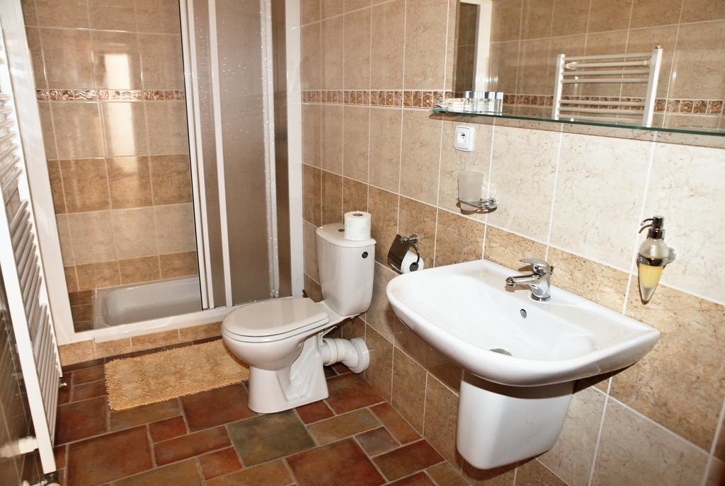 Hotel Pelikan Třeboň Rum bild