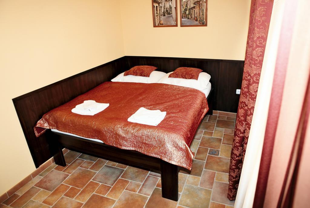 Hotel Pelikan Třeboň Rum bild