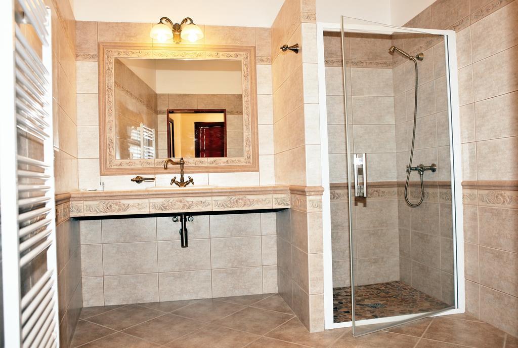Hotel Pelikan Třeboň Rum bild