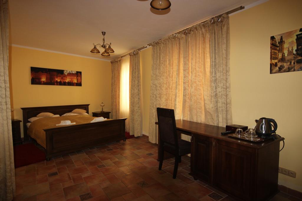 Hotel Pelikan Třeboň Exteriör bild